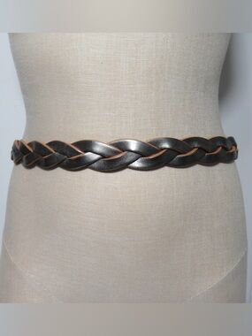 Silver Braided Leather Belt Size Medium